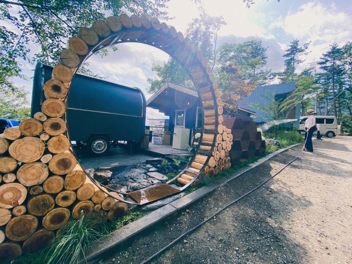 つながるキャンプリゾートqoonel+ Fujikawaguchiko Esterno foto